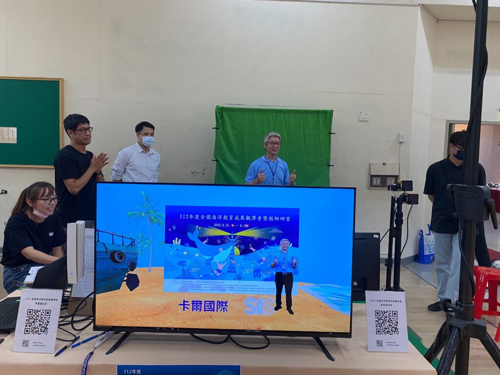 卡爾於全國海洋教育成果觀摩會之攤位展示